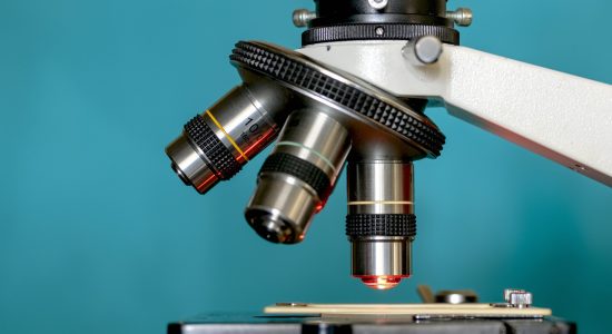 Microscope